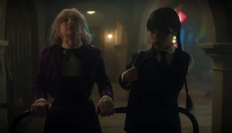 Момент из 6 серии 2 сезона